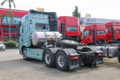 东风商用车 天龙旗舰GX 580马力 6X4 LNG自动档牵引车(液缓)(DFH4250DX13)