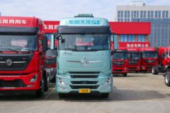 东风商用车 天龙旗舰GX 580马力 6X4 LNG自动档牵引车(液缓)(DFH4250DX13)