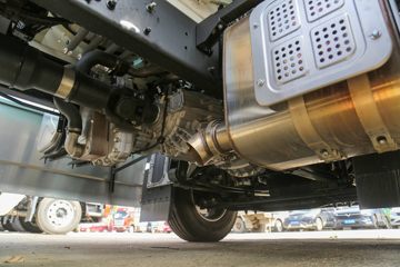 �������ó� �����콢GX 580���� 6X4 LNG�Զ���ǣ����(Һ��)(DFH4250DX13)ͼƬ