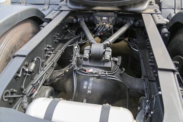 �������ó� �����콢GX 580���� 6X4 LNG�Զ���ǣ����(Һ��)(DFH4250DX13)ͼƬ