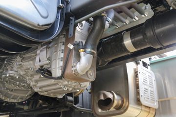 �������ó� �����콢GX 580���� 6X4 LNG�Զ���ǣ����(Һ��)(DFH4250DX13)ͼƬ