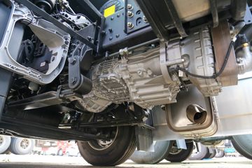 �������ó� �����콢GX 580���� 6X4 LNG�Զ���ǣ����(Һ��)(DFH4250DX13)ͼƬ