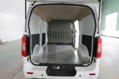 长安 睿行EM80Ⅱ 2023款 基本型 2座 4.805米纯电动对开门封闭货车41.932kWh 长安 睿行EM80Ⅱ 2023款 基本型 2座 4.805米纯电动对开门封闭货车41.932kWh