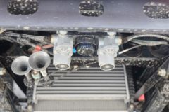 中国重汽HOWO 悍将 140马力 3.85米排半栏板轻卡(万里扬5档)(ZZ1047C3215F145)