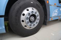 一汽解放 J7重卡 600马力 6X4 LNG自动档牵引车(液缓)(465后桥)(CA4250P77M26T1E6)