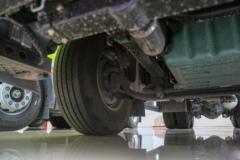 一汽解放 J7重卡 600马力 6X4 LNG自动档牵引车(液缓)(465后桥)(CA4250P77M26T1E6)