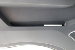 陕汽商用车 轩德翼9 标准版 160马力 4.15米单排栏板轻卡(SX1042NP6331)