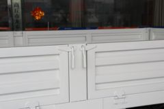 陕汽商用车 轩德翼9 标准版 160马力 4.15米单排栏板轻卡(SX1042NP6331)