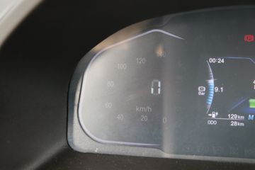 �й������ɶ����ó� V2-X 4.5T 4.15�׵��Ŵ��綯��դʽ�Ῠ140kWhͼƬ