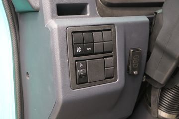 �й������ɶ����ó� V2-X 4.5T 4.15�׵��Ŵ��綯��դʽ�Ῠ140kWhͼƬ