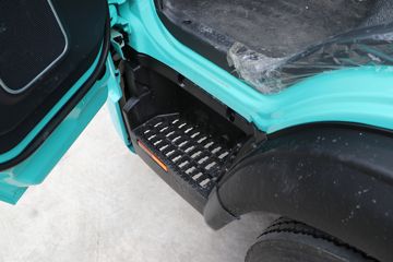 �й������ɶ����ó� V2-X 4.5T 4.15�׵��Ŵ��綯��դʽ�Ῠ140kWhͼƬ