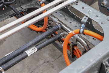 �й������ɶ����ó� V2-X 4.5T 4.15�׵��Ŵ��綯��դʽ�Ῠ140kWhͼƬ