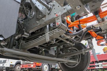 �й������ɶ����ó� V2-X 4.5T 4.15�׵��Ŵ��綯��դʽ�Ῠ140kWhͼƬ