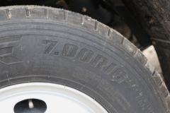 陕汽商用车 德龙G1 137马力 4.18米单排仓栅式轻卡(法士特6档)(SX5041CCYNP6331)