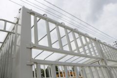 陕汽商用车 德龙G1 137马力 4.18米单排仓栅式轻卡(法士特6档)(SX5041CCYNP6331)