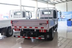 陕汽商用车 德龙G1 155马力 3.82米排半栏板轻卡(SX1041NP6331)