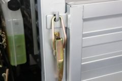 陕汽商用车 德龙G1 155马力 3.82米排半栏板轻卡(SX1041NP6331)