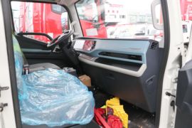 时代领航G5&nbsp;电动载货车内饰图片