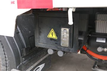 ���� ʱ���캽G5 Һɲ 4.17�׵��Ŵ��綯��դʽ�Ῠ100.46kWhͼƬ