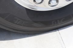 中国重汽 汕德卡SITRAK G7S重卡 530马力 6X4 LNG自动档牵引车