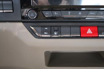 �����ؿ� ����L5000 ݼӢ�� 300���� 4X2 9.8����ʽ�ػ���ͼƬ