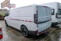 远程 超级VAN 劲程版 3.9T 5.49米纯电动中轴低顶封闭货车68kWh