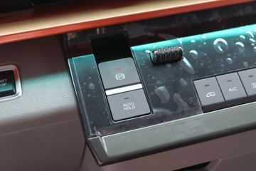 Զ�� ����VAN ���̰� 3.9T 5.49�״��綯����Ͷ���ջ���68kWhͼƬ