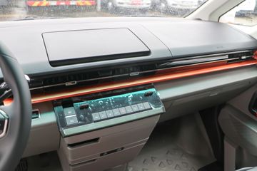 Զ�� ����VAN ���̰� 3.9T 5.49�״��綯����Ͷ���ջ���68kWhͼƬ