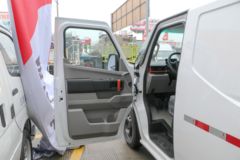 远程 超级VAN 劲程版 3.9T 5.49米纯电动中轴低顶封闭货车68kWh