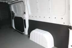 远程 超级VAN 劲程版 3.9T 5.49米纯电动中轴低顶封闭货车68kWh
