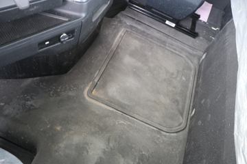 �й����� �ǵ¿�SITRAK G7S�ؿ� 590���� 6X4 LNG�Զ���ǣ����(��Һ��)ͼƬ