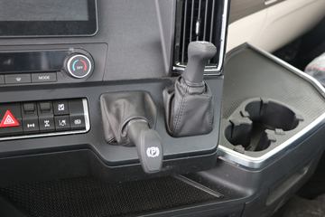 �й����� �ǵ¿�SITRAK G7S�ؿ� 590���� 6X4 LNG�Զ���ǣ����(��Һ��)ͼƬ