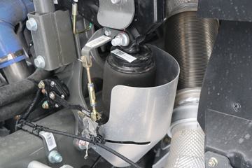 �й����� �ǵ¿�SITRAK G7S�ؿ� 590���� 6X4 LNG�Զ���ǣ����(��Һ��)ͼƬ