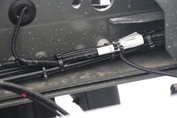 �й����� �ǵ¿�SITRAK G7S�ؿ� 590���� 6X4 LNG�Զ���ǣ����(��Һ��)ͼƬ