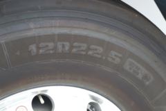 中国重汽 汕德卡SITRAK G7S重卡 590马力 6X4 LNG自动档牵引车(带液缓)