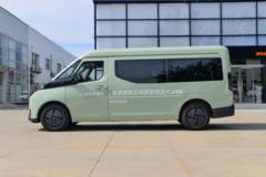 远程 超级VAN 驭程版 3.5T 5.49米纯电动中轴中顶轻客66kWh