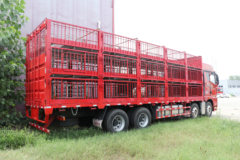 青岛解放 JH6 智尊版 560马力 8X4 畜禽运输车(带液缓) 青岛解放 JH6 智尊版 560马力 8X4 畜禽运输车(带液缓)