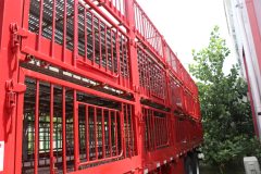 青岛解放 JH6 智尊版 560马力 8X4 畜禽运输车(带液缓) 青岛解放 JH6 智尊版 560马力 8X4 畜禽运输车(带液缓)