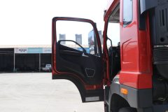青岛解放 JK6中卡 300马力 4X2 6.8米仓栅式载货车(一汽解放8档)(CA5180CCYP28K8L2E6A90)