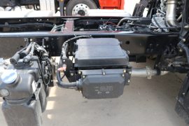 解放JK6&nbsp;载货车底盘                                                图片