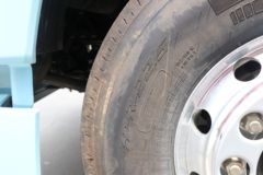 青岛解放 JH6重卡 680马力 6X4 AMT自动档牵引车(457冲焊桥)(CA4258P25K15T1E6A80)