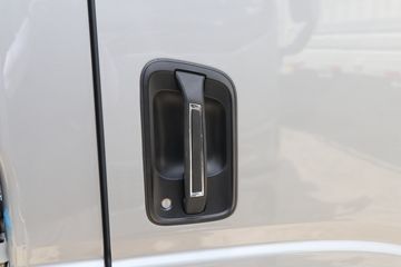 �������ó� ����G300 170���� 4.18�׵��Ų�դʽ�Ῠ(7T����)ͼƬ