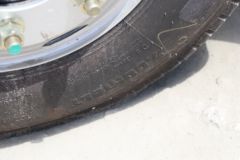 陕汽商用车 德龙G300 170马力 4.18米单排仓栅式轻卡(7T后桥)(SX5041CCYNP6331)