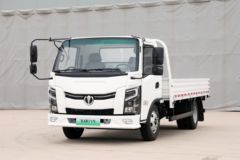 飞碟EV5 4.5T 4.15米单排纯电动栏板轻卡81.87kWh