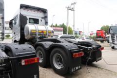 北京重卡 追梦 舒适版 580马力 6X4 LNG自动档牵引车(BJ4250G6CP)