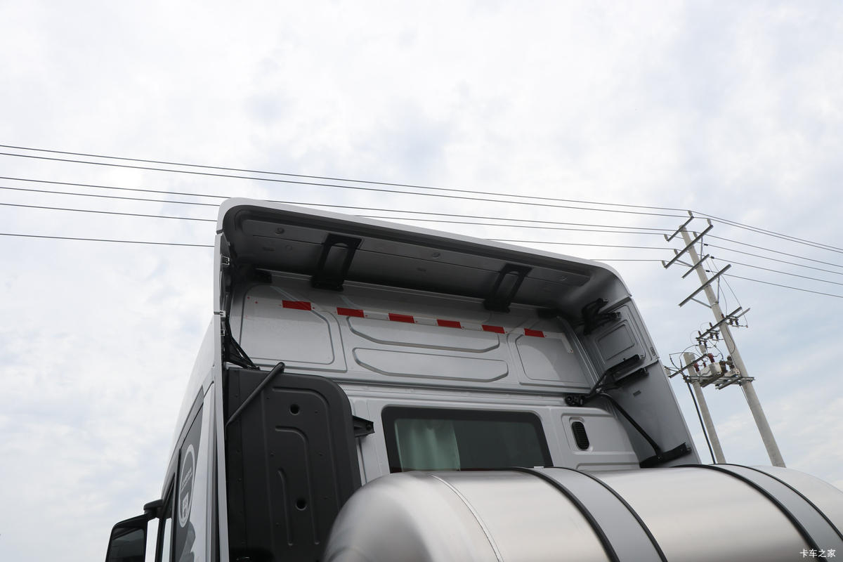 ؿ ׷ ʰ 580 6X4 LNGԶǣ(BJ4250G6CP)                                                