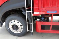 东风商用车 天锦KR PLUS 舒适版 300马力 4X2 6.8米仓栅式载货车