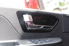 陕汽商用车 德龙G300 170马力 4.18米单排仓栅式轻卡(7T后桥)(SX5046CCYNP6341)