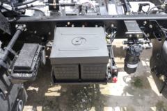 陕汽商用车 德龙G300 170马力 4.18米单排仓栅式轻卡(7T后桥)(SX5046CCYNP6341)