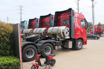 �������ó� �����콢KX ���߰� 580���� 6X4 LNG�Զ���ǣ����(Һ��)ͼƬ